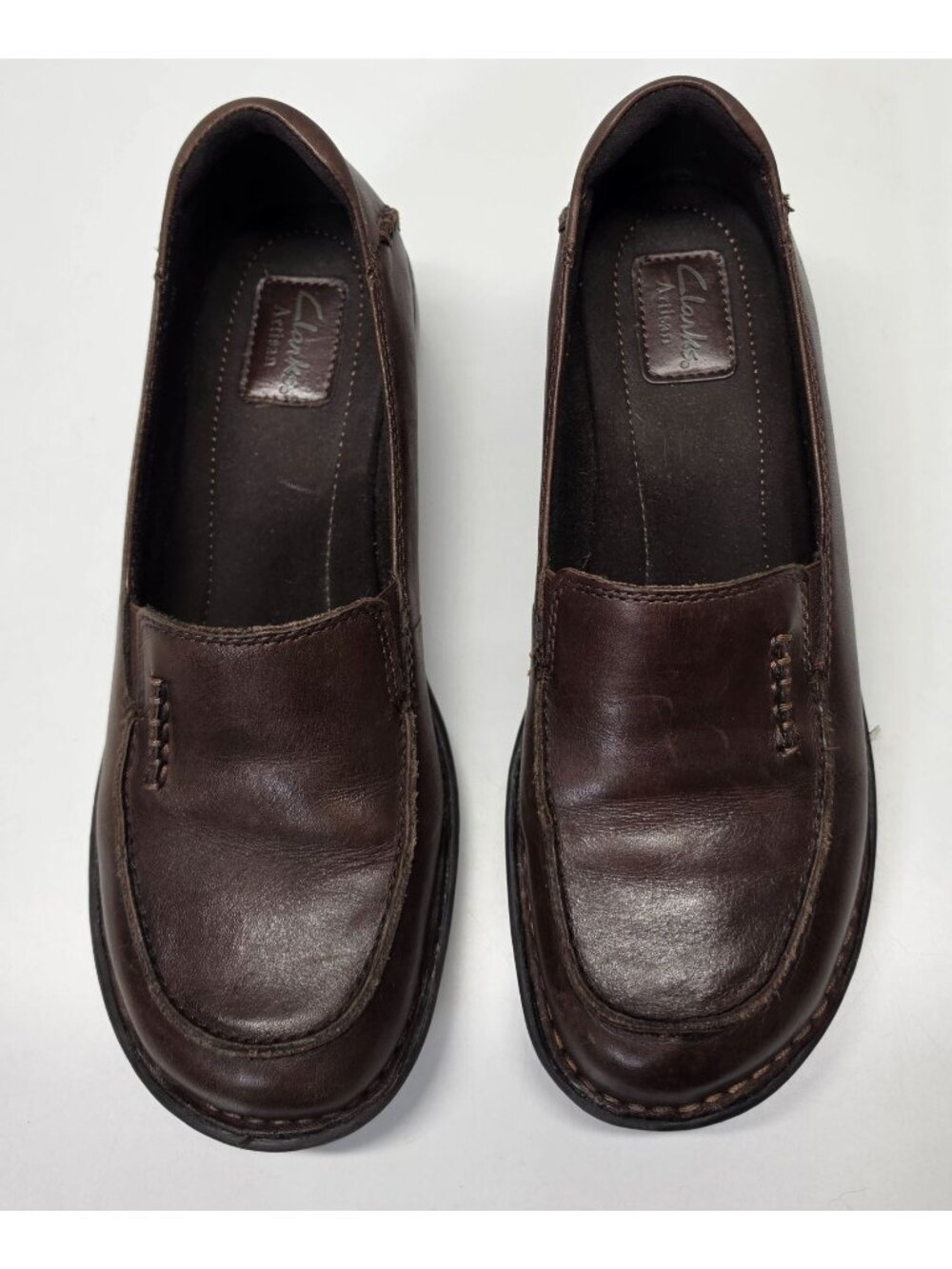 Clarks Artisan Womens 8.5 M Brown Leather Slip On Loafers Comfort Shoes